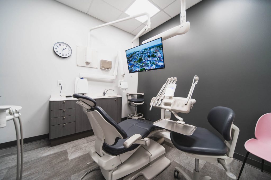 Comfortable Operatory Suite | Lynnwood Dental | General & Family Dentist | SE Calgary