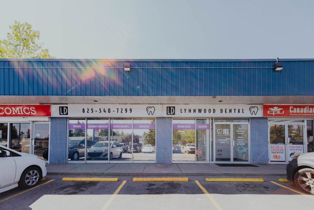 Clinic Entrance | Lynnwood Dental | General & Family Dentist | SE Calgary